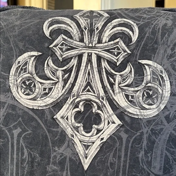 Affliction Skull Motif Tee in Black and White - Picture 4 of 5